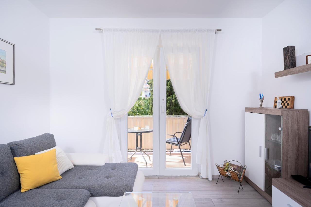 Kumquat Apartment - Zf Hvar Hvar Town Bagian luar foto