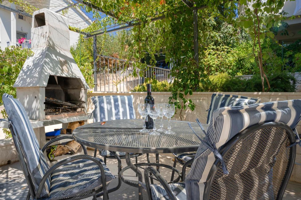 Kumquat Apartment - Zf Hvar Hvar Town Bagian luar foto