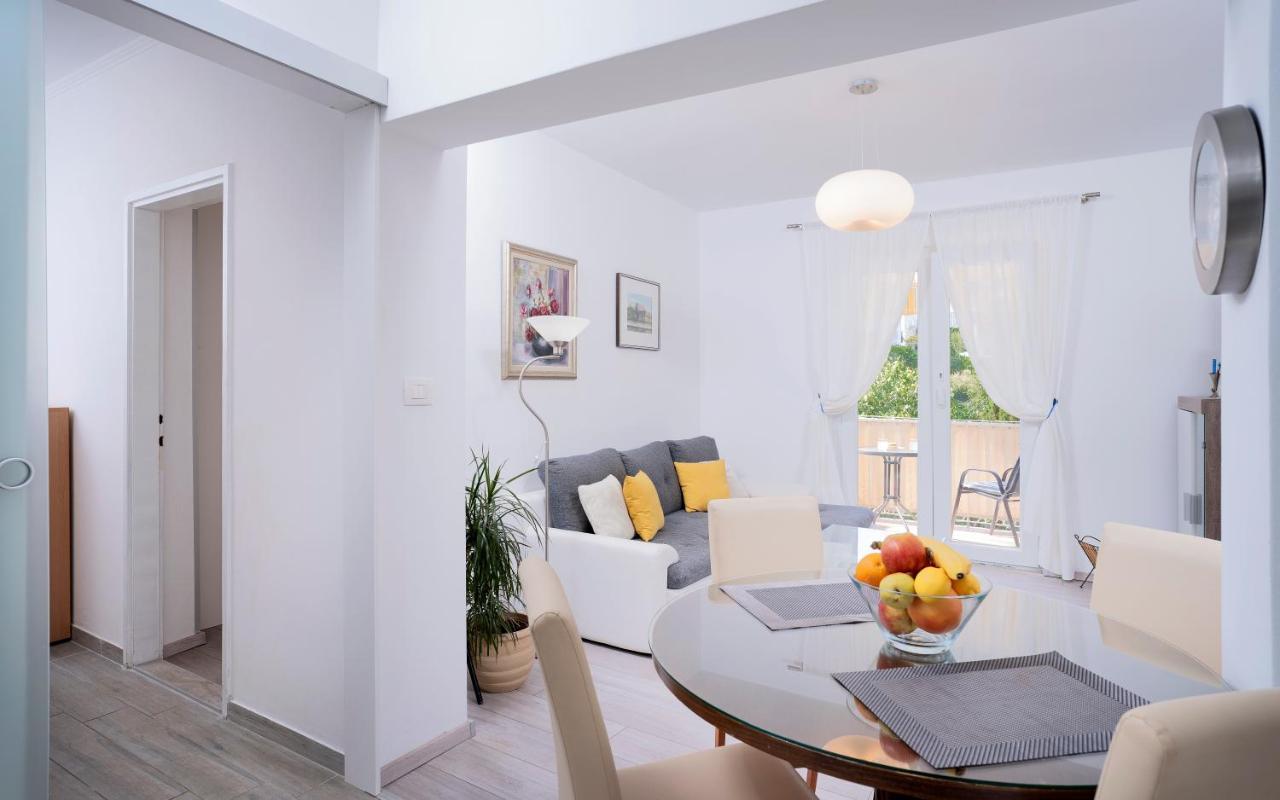 Kumquat Apartment - Zf Hvar Hvar Town Bagian luar foto