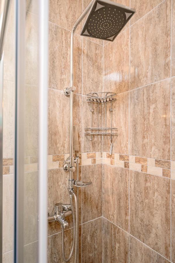 Kumquat Apartment - Zf Hvar Hvar Town Bagian luar foto