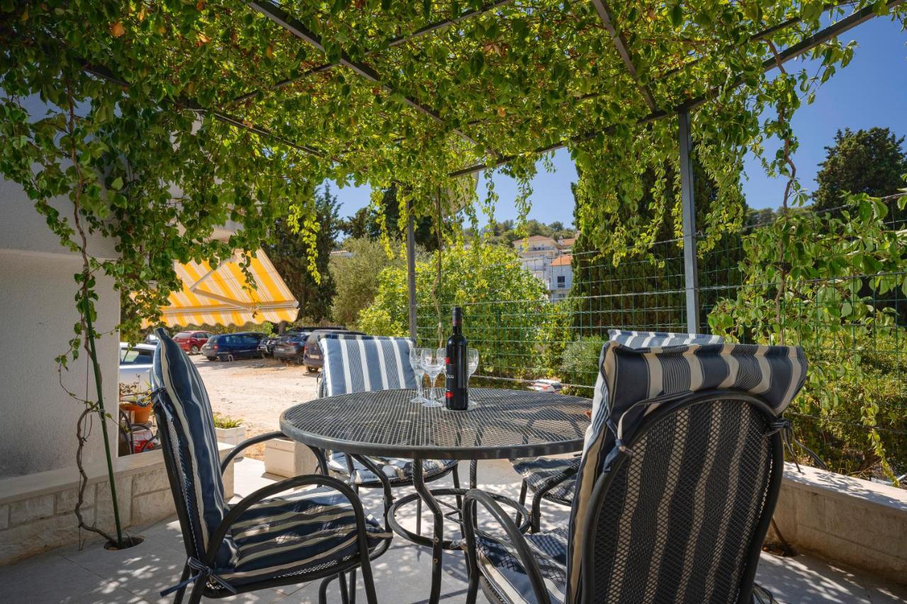 Kumquat Apartment - Zf Hvar Hvar Town Bagian luar foto