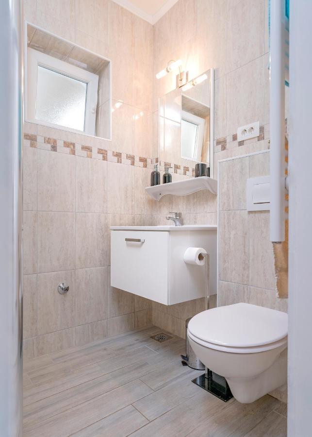 Kumquat Apartment - Zf Hvar Hvar Town Bagian luar foto