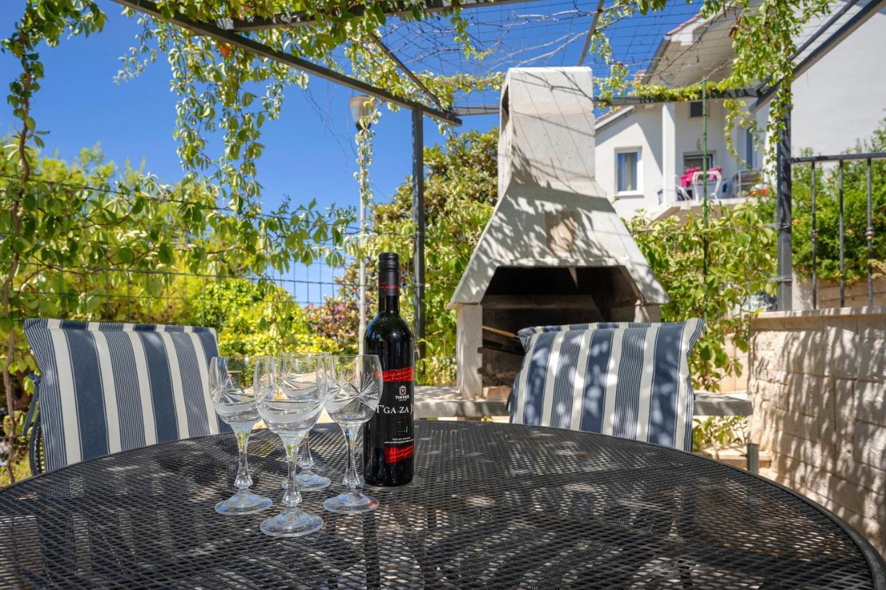 Kumquat Apartment - Zf Hvar Hvar Town Bagian luar foto