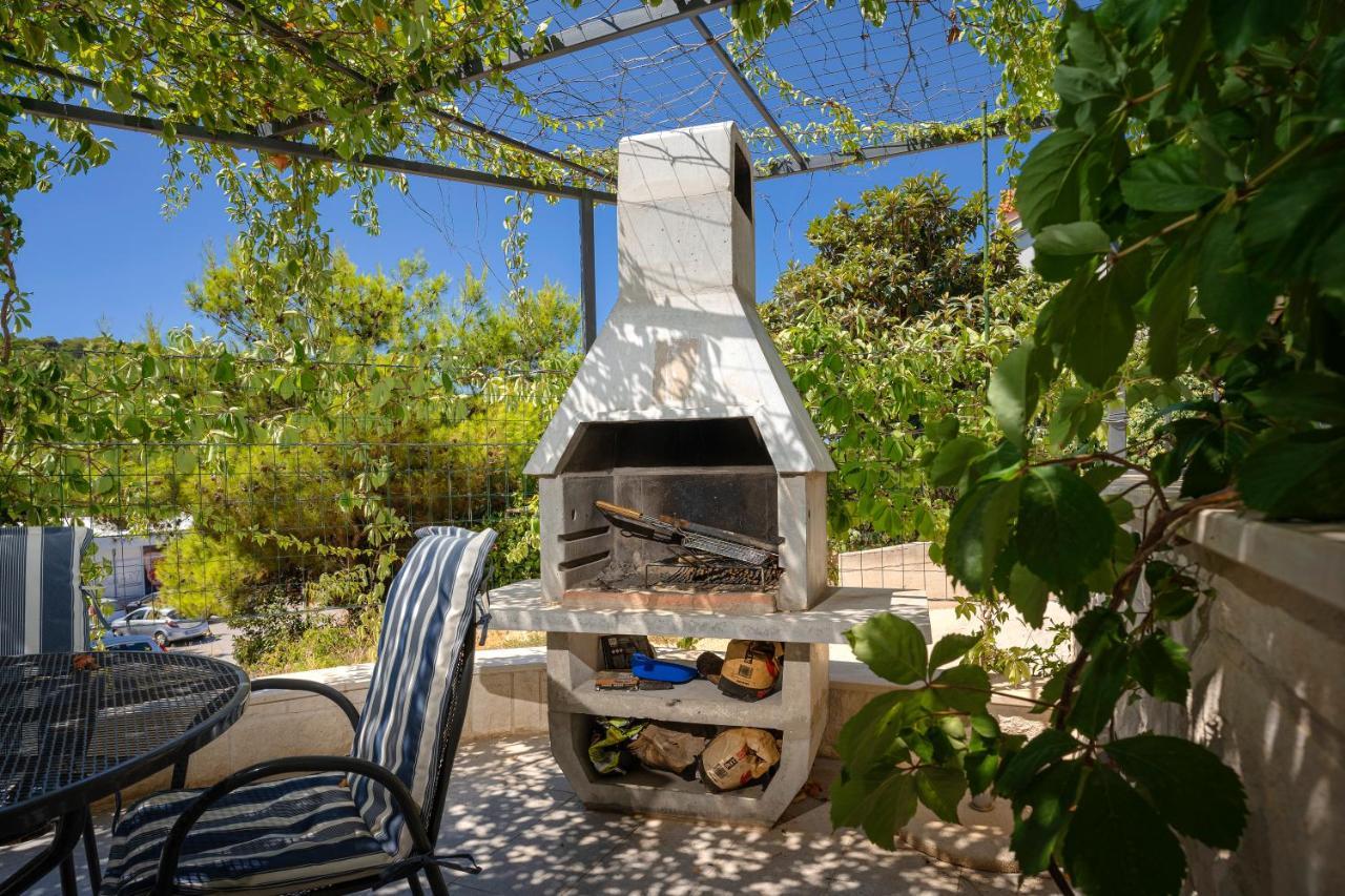 Kumquat Apartment - Zf Hvar Hvar Town Bagian luar foto
